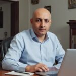 خالد السيد سقاوة ، مدير إدارة تكنولوجيا المعلومات بخبرة واسعة في البنية التحتية والتحول الرقمي. قاد مشروعات كبرى في أنظمة ERP، إدارة الشبكات، وأمن المعلومات. شغوف بابتكار حلول تقنية تعزز كفاءة المؤسسات، ويمزج بين خبرة تقنية قوية ورؤية استراتيجية تواكب التطورات العالمية. Khaled Elsayed Sqawa, IT Director with extensive expertise in infrastructure and digital transformation. Led major projects in ERP systems, network management, and cybersecurity. Passionate about driving innovation, delivering efficient technology solutions, and combining strong technical skills with a forward-looking strategic vision.